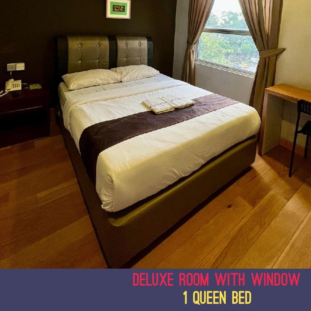 Golden Leaf Boutique Hotel Nusa Idaman Formerly Known As Ariana Hotel 新山 外观 照片