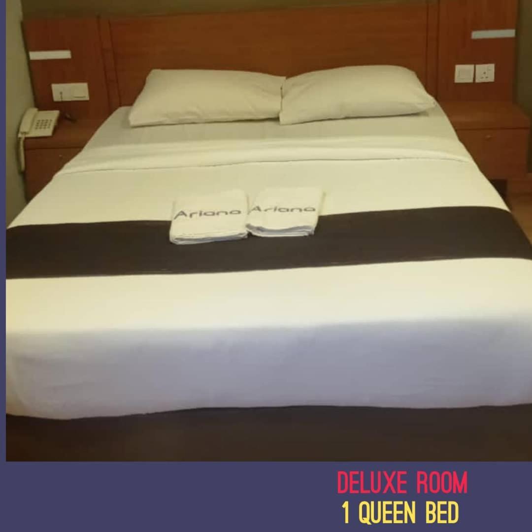 Golden Leaf Boutique Hotel Nusa Idaman Formerly Known As Ariana Hotel 新山 外观 照片