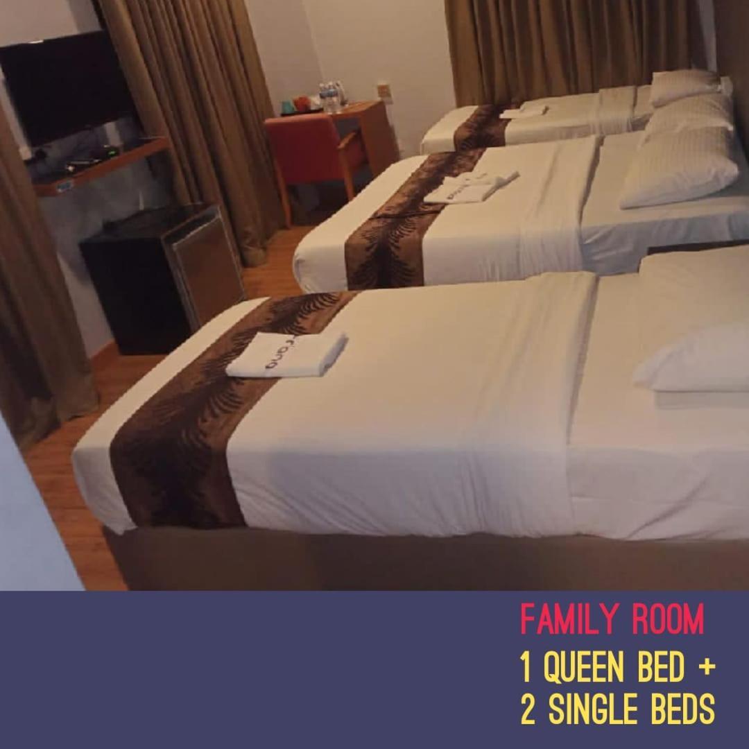 Golden Leaf Boutique Hotel Nusa Idaman Formerly Known As Ariana Hotel 新山 外观 照片