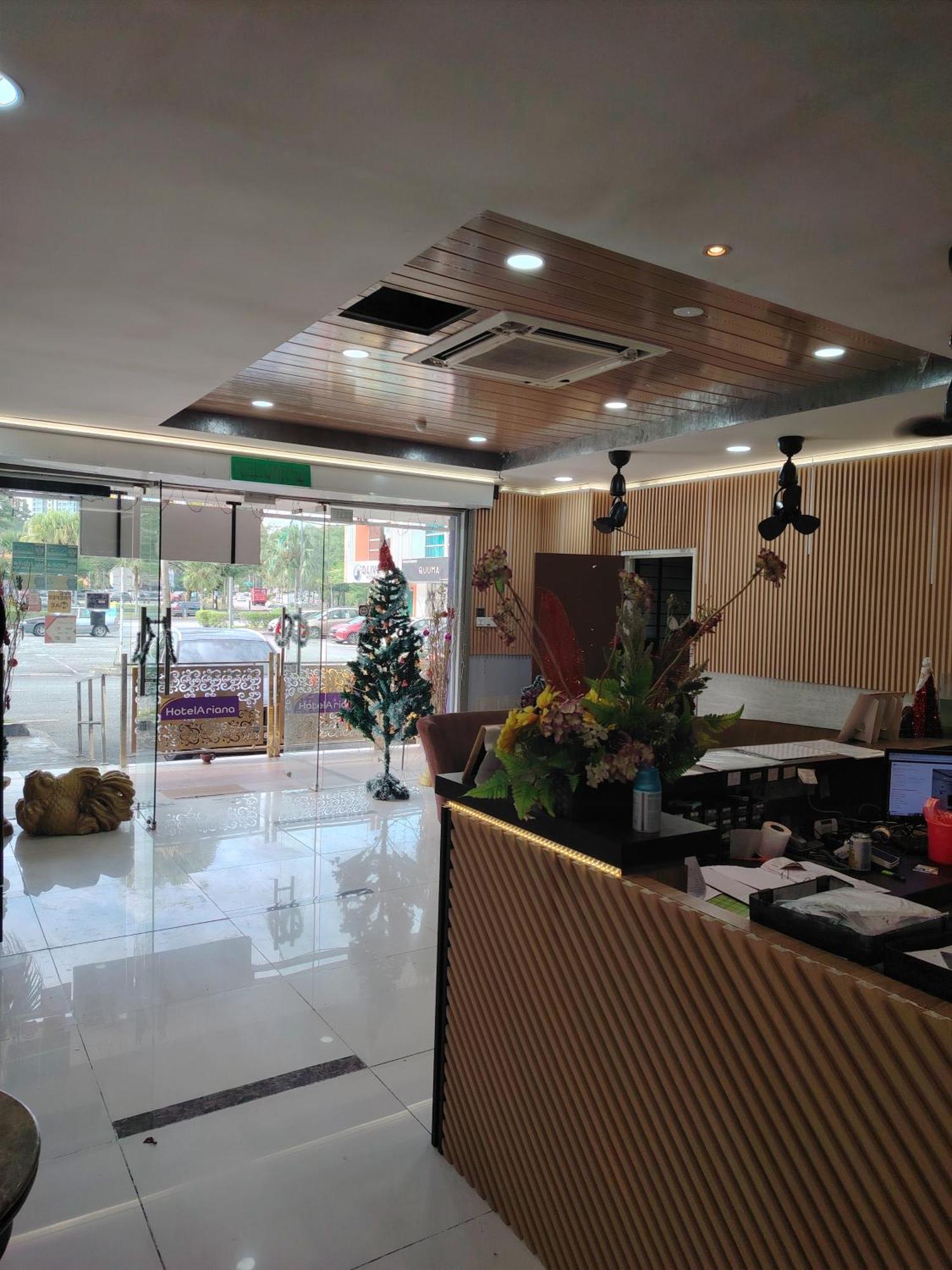 Golden Leaf Boutique Hotel Nusa Idaman Formerly Known As Ariana Hotel 新山 外观 照片