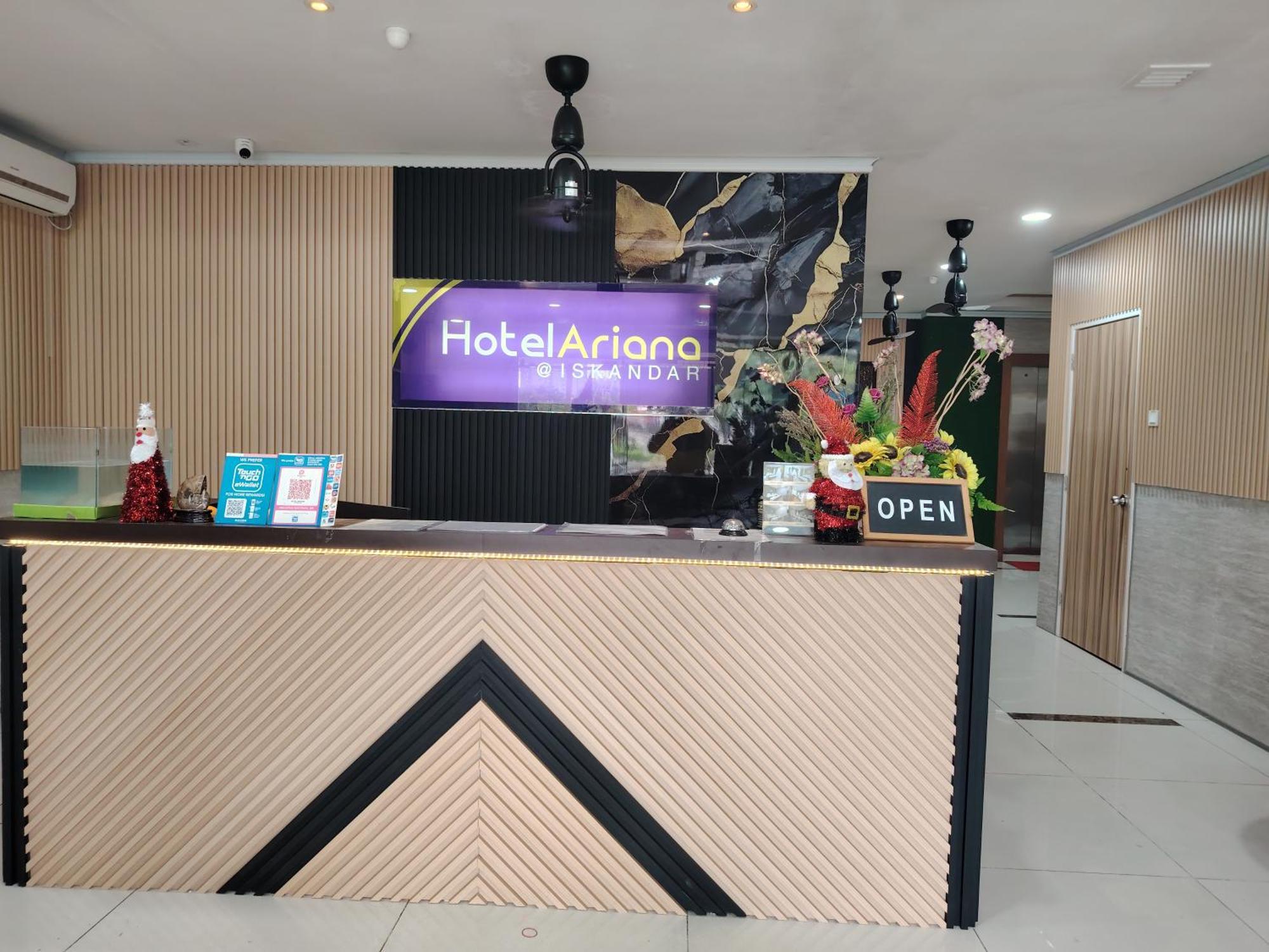 Golden Leaf Boutique Hotel Nusa Idaman Formerly Known As Ariana Hotel 新山 外观 照片